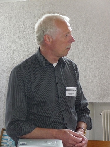 Dr. Lutz Wetzlar, langjähriger Vorsitzender der Bewertungskommission des Landeswettbewerbs, leitete die Zukunftswerkstatt (Foto: OBK)  